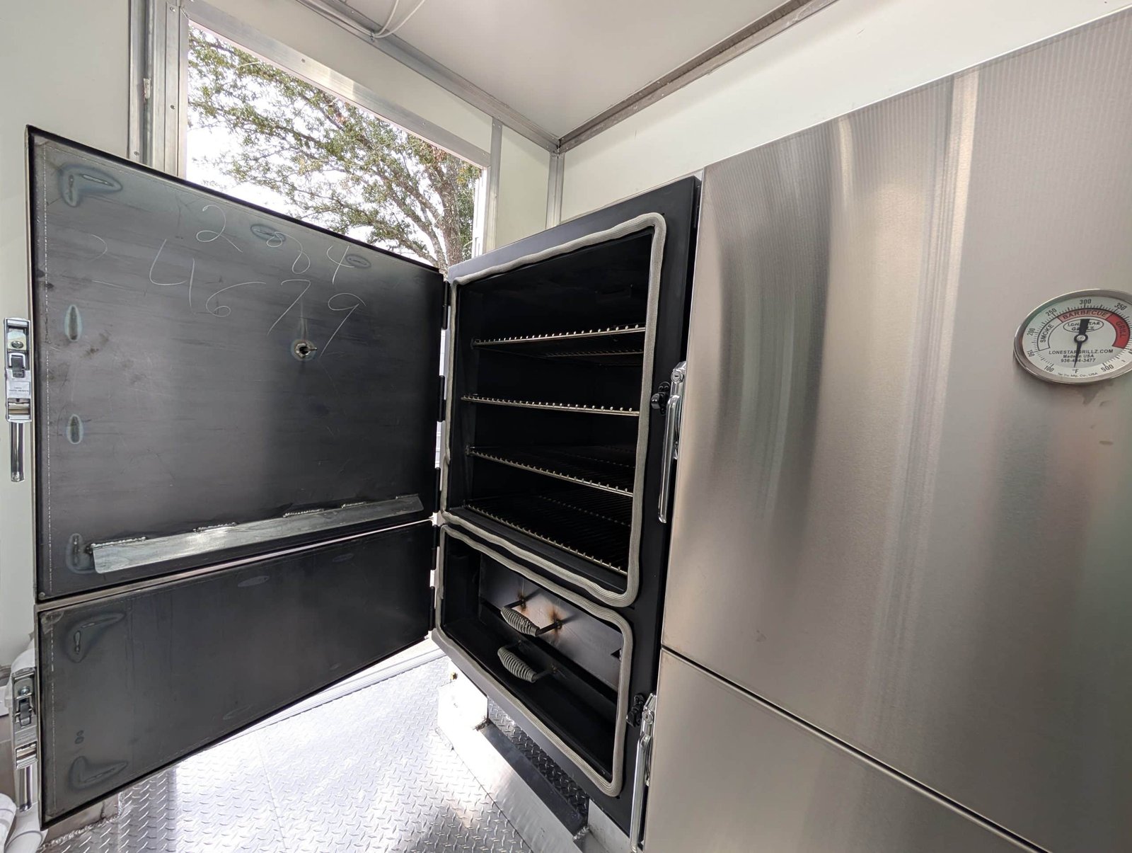 20ft equipped bbq trailer 20ft equipped bbq trailer