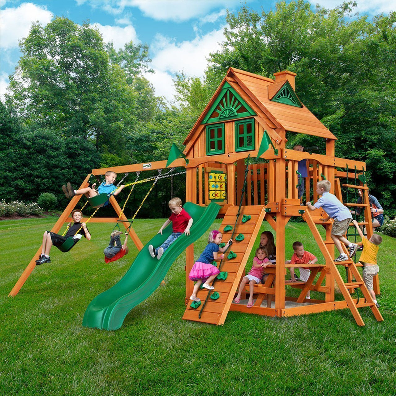1a. navigator treehouse roof main lifestyle kids 67668 1.jpg 1a. navigator treehouse roof main lifestyle kids 67668 1.jpg