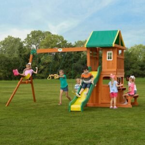 oakmont outdoor main 1 1.jpg